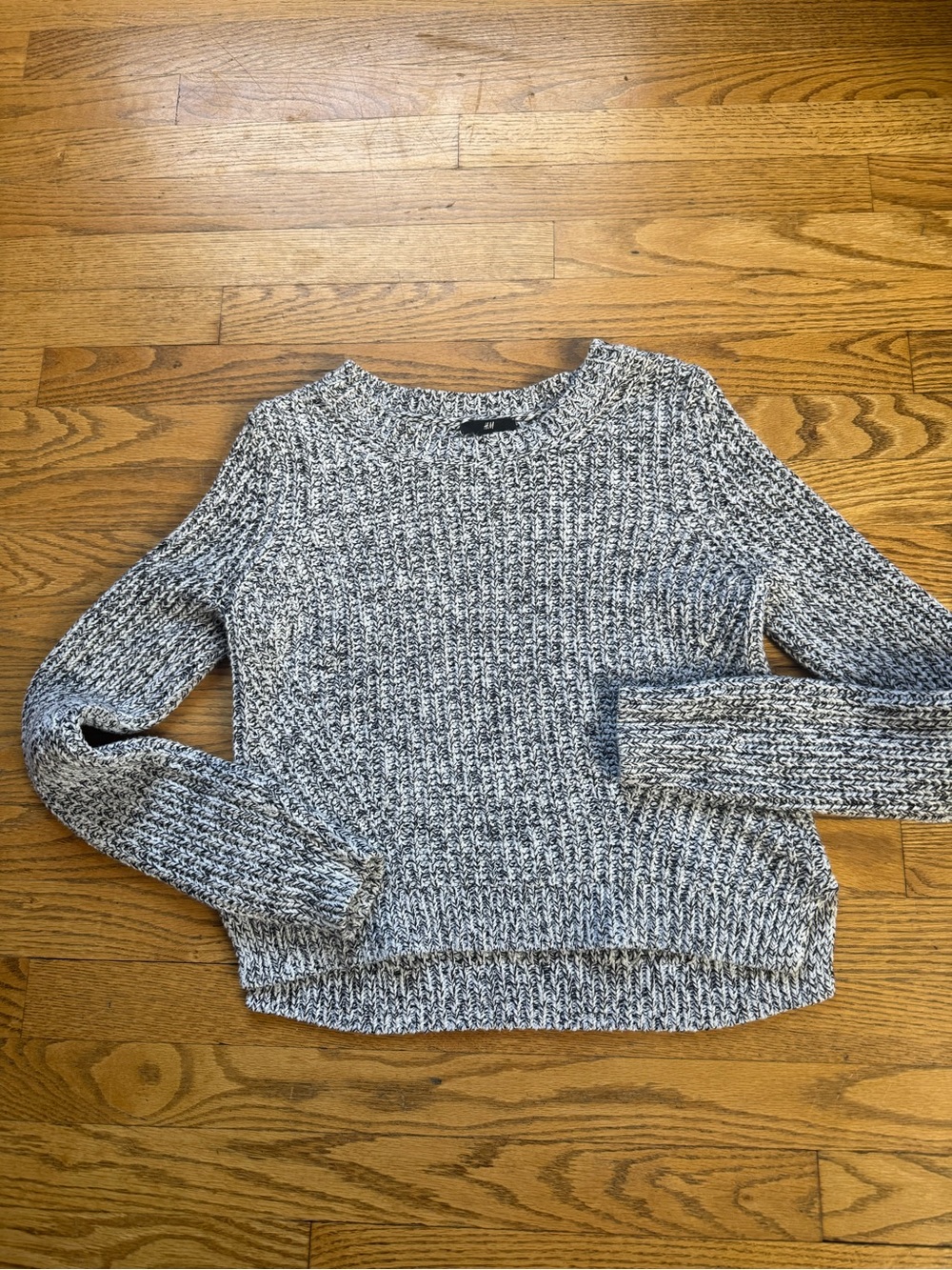 H&M Marled Gray Crewneck Sweater